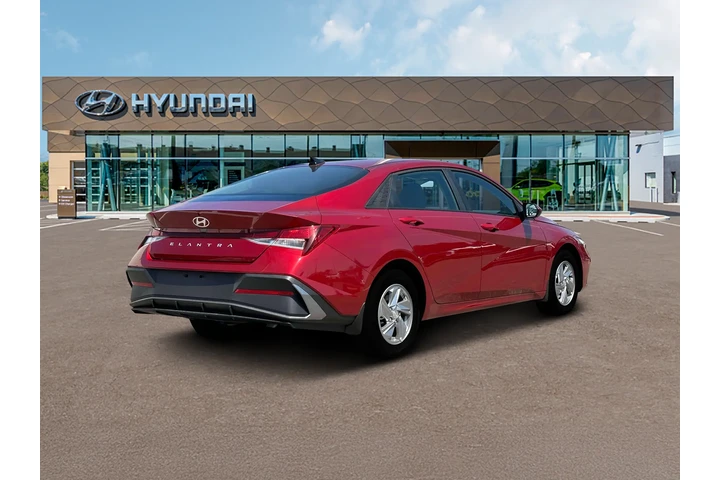 $20349 : Hyundai ELANTRA 2024 SE 4dr image 7