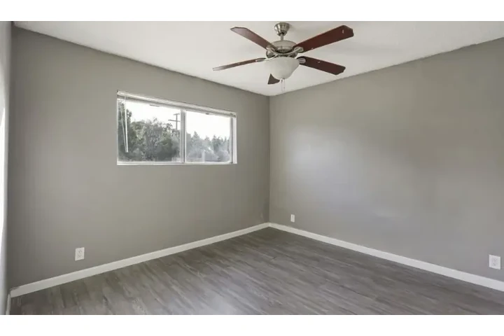 $1100 : APT 1REC//1PARKING LOS ANGELES image 5