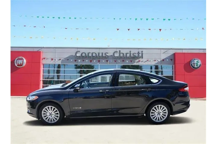 2014 Fusion Hybrid SE image 5