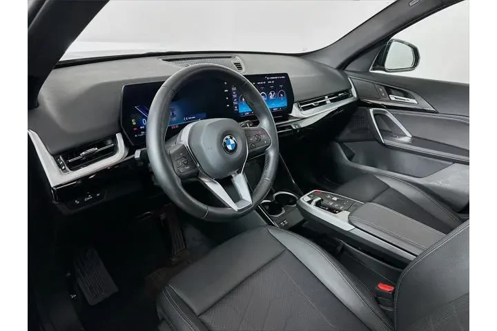 $28750 : BMW X1 2023 AWD xDrive28i 4d image 9