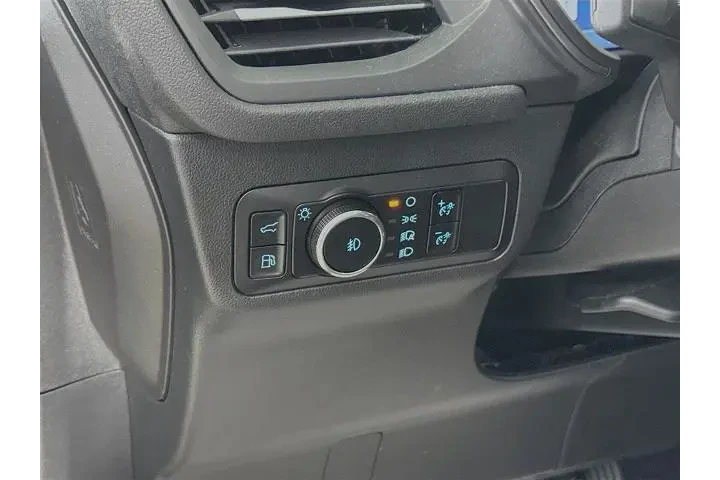 $27000 : Ford Escape Plug-In Hybrid 2 image 10