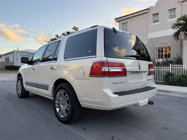 $8888 : 2008 Navigator image 9