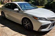 $13000 : 2022 Camry SE thumbnail