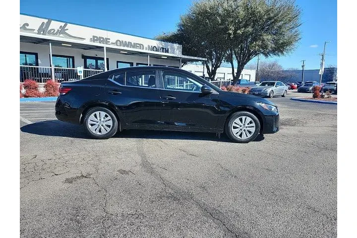 $18998 : Nissan Sentra 2025 S 4dr Sed image 2