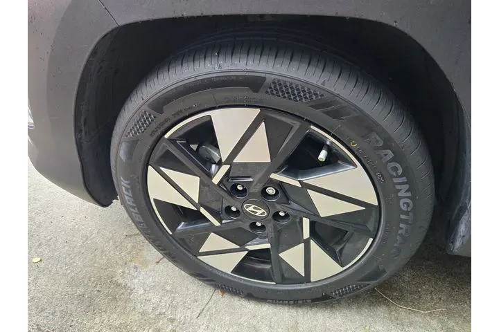 $18900 : Hyundai KONA 2024 SEL 4dr Cr image 10