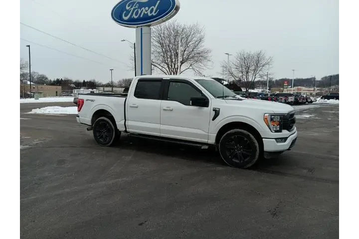 $40000 : Ford F-150 2023 4x4 XLT 4dr image 2