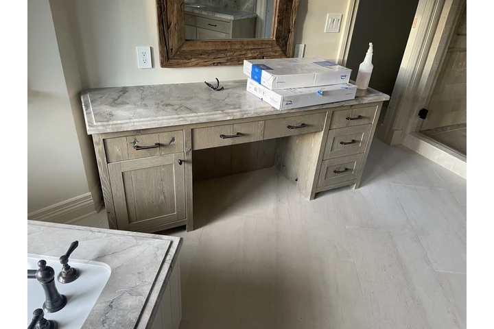 Pintor en madera  finis wood image 1