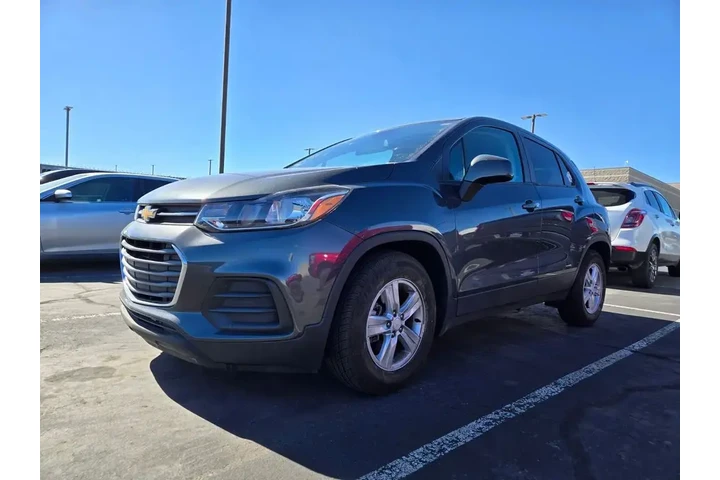 $13393 : Chevrolet Trax 2020 LS 4dr C image 2