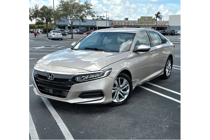 $12500 : (2018) Honda Accord image 5