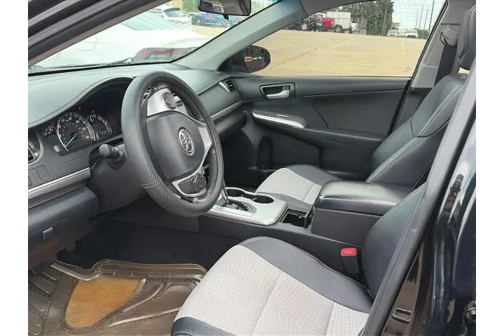 $13119 : Toyota Camry 2013 SE 4dr Sed image 4