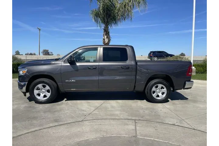 $36998 : Ram 1500 2023 4x4 Big Horn 4 image 5