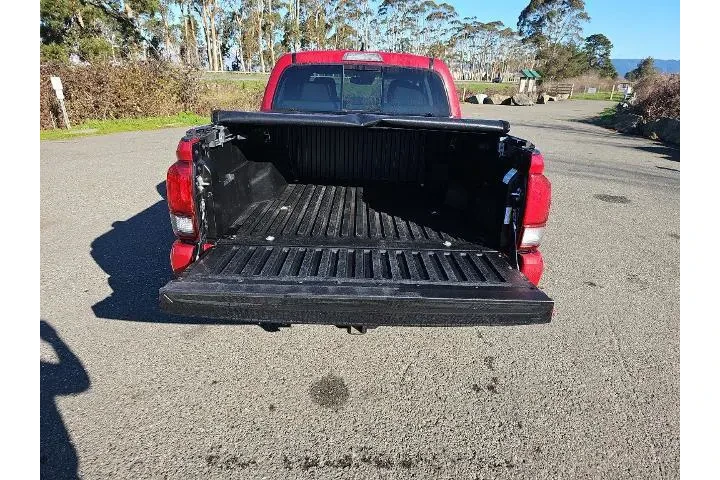 $34995 : Toyota Tacoma 2020 4x4 TRD S image 6