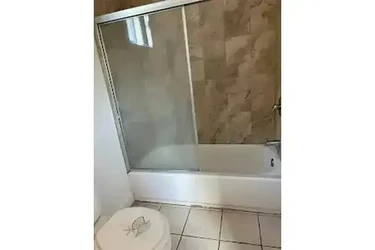 RECÁMARA 📍76th y Central Ave en Los Angeles