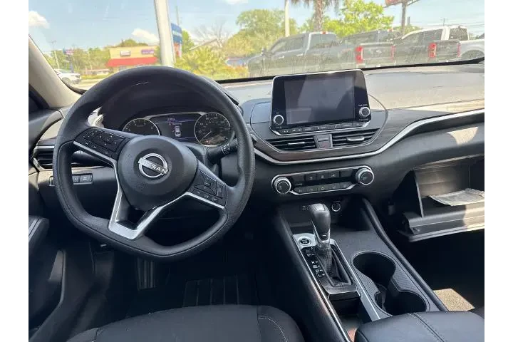 $20324 : Nissan Altima 2025 2.5 SV 4d image 10