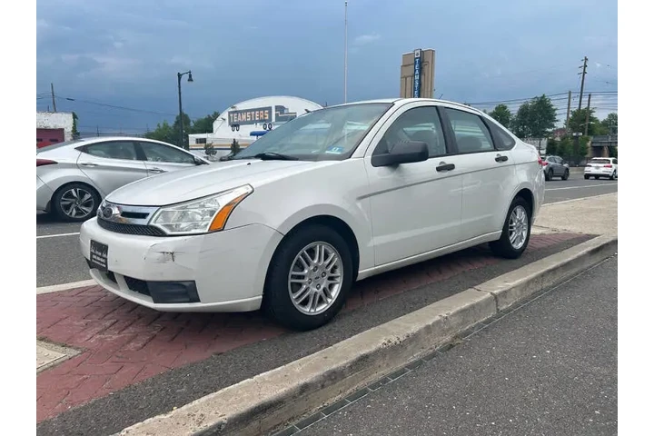 $4995 : 2010 Focus SE image 8