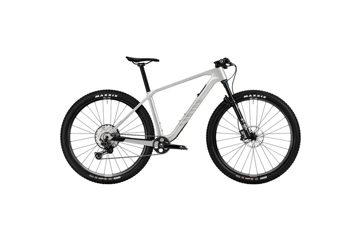 $2000 : 2025 Canyon Exceed CF 7 image 1