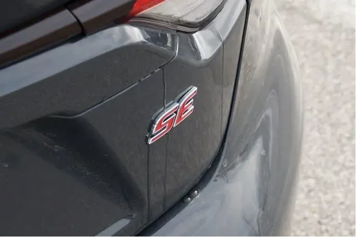 $22000 : Toyota Corolla 2024 SE 4dr S image 8