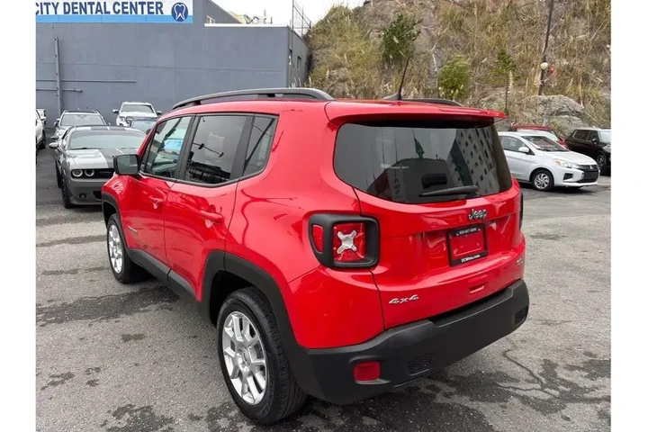 $18388 : Jeep Renegade 2022 4x4 (Red) image 5