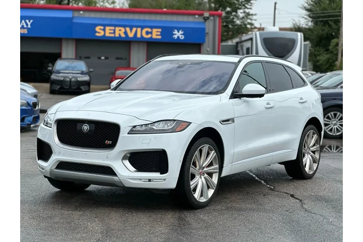 2019 JAGUAR F-PACE S SPORT UT image 4