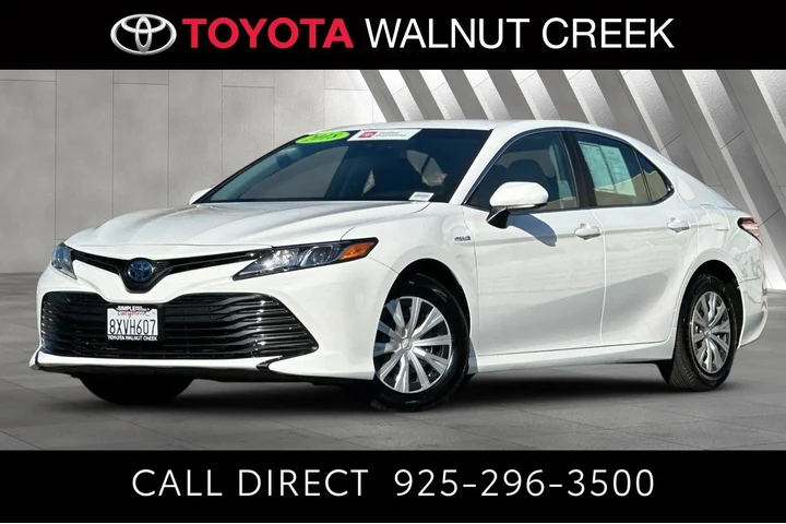 $21700 : Toyota Camry Hybrid 2018 LE image 1