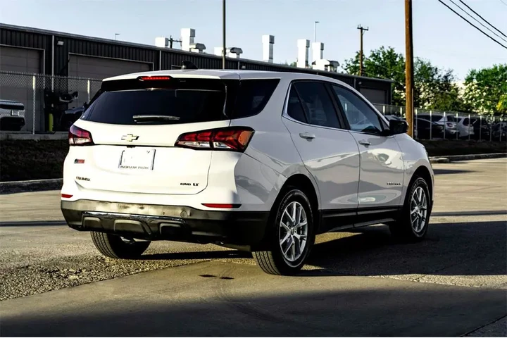 $19307 : Chevrolet Equinox 2024 4x4 L image 5