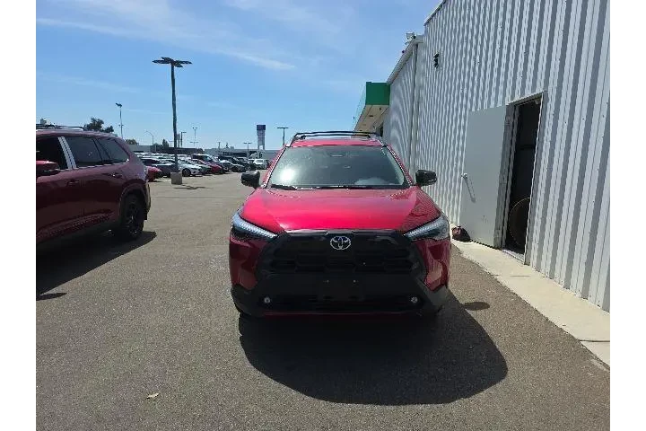 $36900 : Toyota Corolla Cross 2026 XL image 2