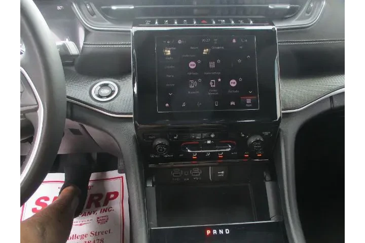 $31987 : Jeep Grand Cherokee L 2023 4 image 5