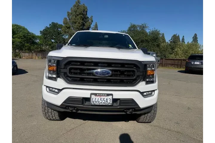 $38000 : Ford F-150 2021 4x4 XLT 4dr image 8