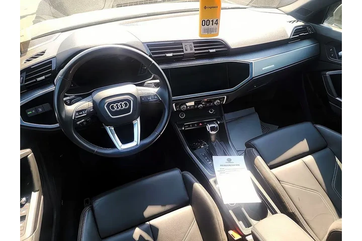 $29876 : Audi Q3 2022 AWD quattro S l image 8