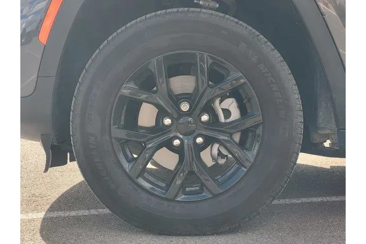 $35429 : Jeep Grand Cherokee 2024 4x4 image 10