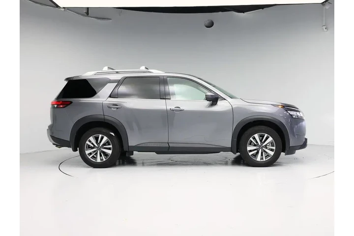 $34998 : Nissan Pathfinder 2024 AWD S image 7