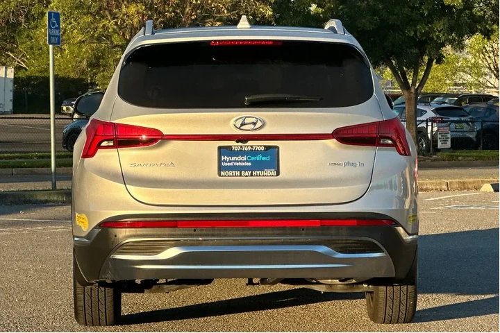 $27990 : Hyundai SANTA FE Plug-In Hyb image 5