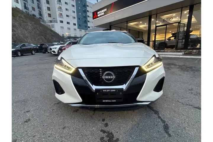 $26498 : Nissan Maxima 2023 3.5 SV 4d image 4