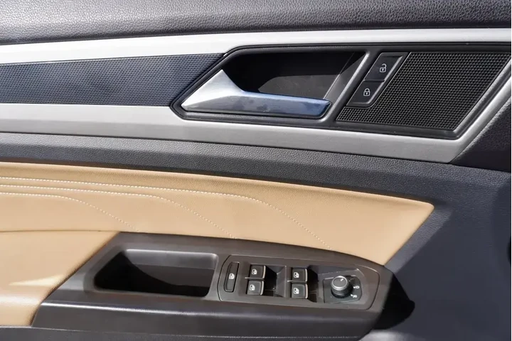 $27988 : Volkswagen Atlas Cross Sport image 9