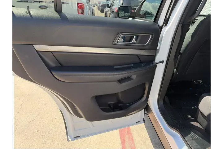 $19800 : Ford Explorer 2019 XLT 4dr S image 6