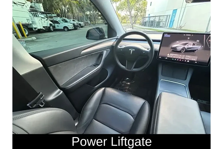 $28000 : Tesla Model Y 2024 Long Rang image 9