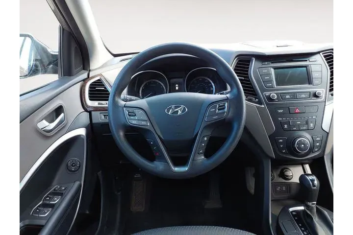 $10961 : Hyundai SANTA FE Sport 2017 image 9
