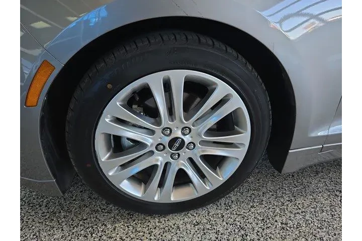 $10599 : Lincoln MKZ 2016 V6 4dr Seda image 9