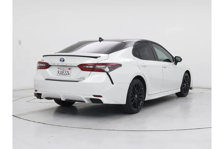 $34998 : Toyota Camry Hybrid 2024 XSE image 8