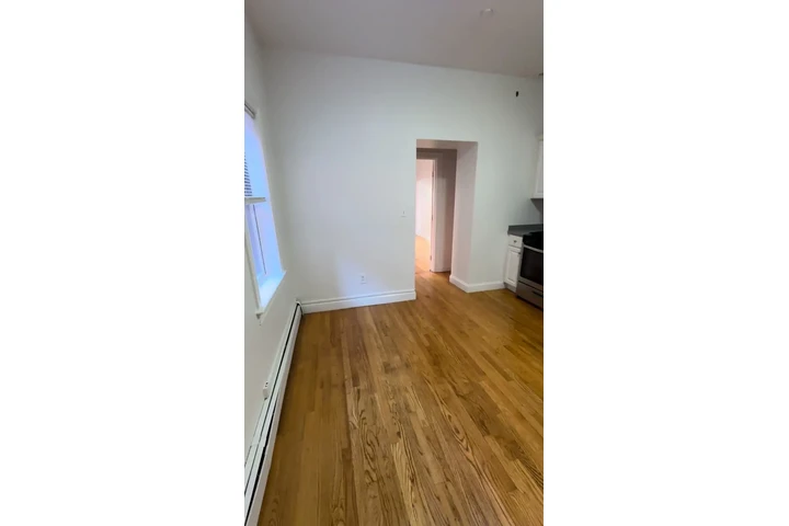 $2300 : Home for rent image 2
