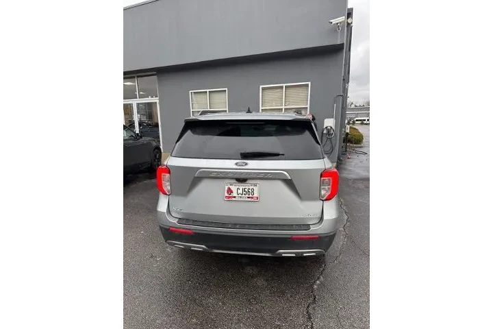 $27995 : Ford Explorer 2022 AWD XLT 4 image 6
