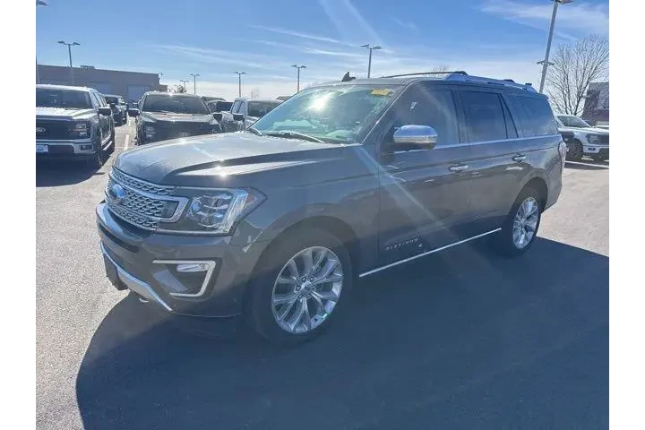 $25000 : Ford Expedition 2019 4x4 Pla image 3