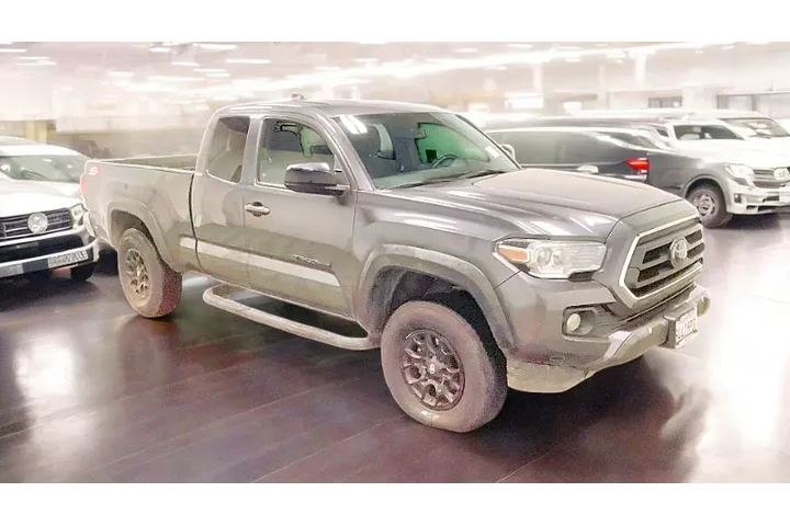 $25575 : Toyota Tacoma 2019 4x2 TRD S image 1