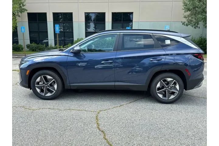 $27820 : Hyundai TUCSON 2025 SEL 4dr image 8