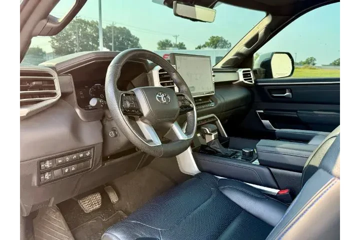 $51918 : Toyota Tundra 2024 4x4 Plati image 9
