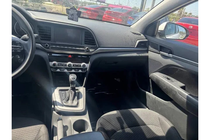 $10897 : 2020 Elantra SEL image 6