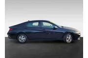 $20594 : Hyundai ELANTRA 2025 SE 4dr thumbnail