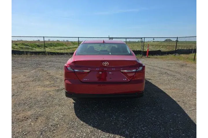 $33900 : Toyota Camry 2026 LE 4dr Sed image 5