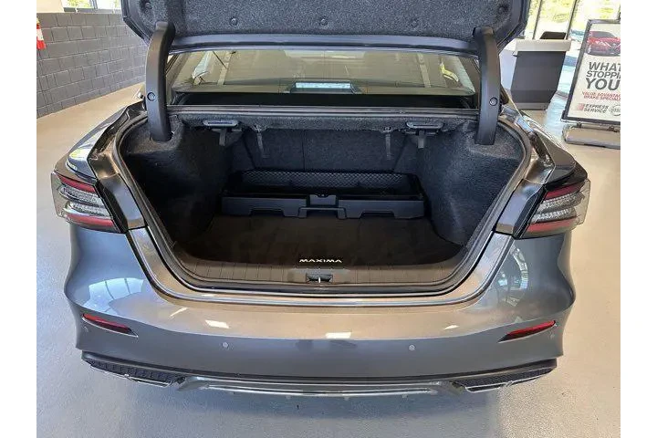 $32495 : Nissan Maxima 2023 3.5 Plati image 8