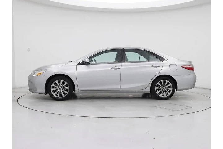 $16998 : Toyota Camry 2015 XLE 4dr Se image 3